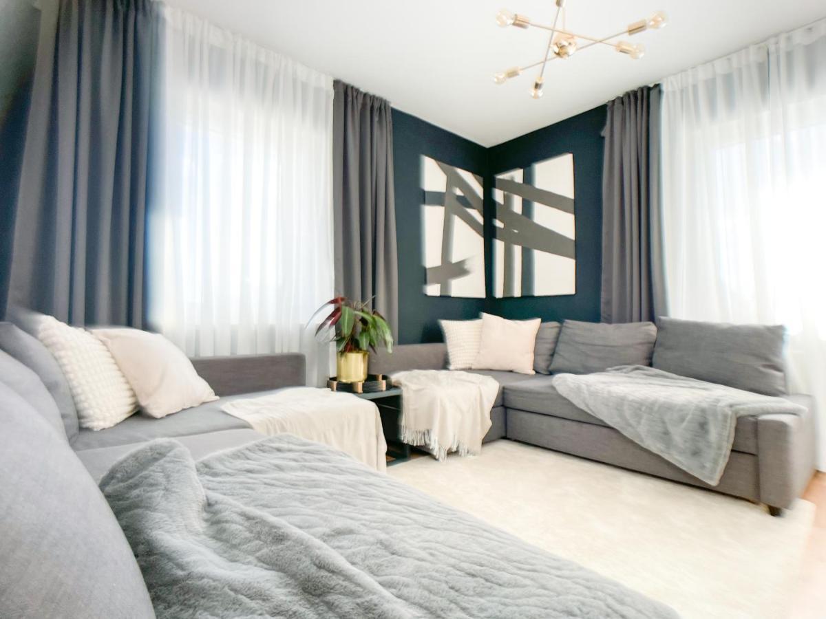 M-Style 02 Apartment Mit Balkon 24H Self-Check-In, Free Parking, Netflix Nürnberg Kültér fotó