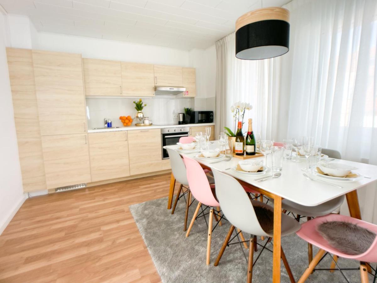 M-Style 02 Apartment Mit Balkon 24H Self-Check-In, Free Parking, Netflix Nürnberg Kültér fotó